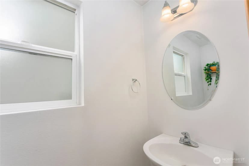 Property photo for 6336 Park Street E, Fife photo 14