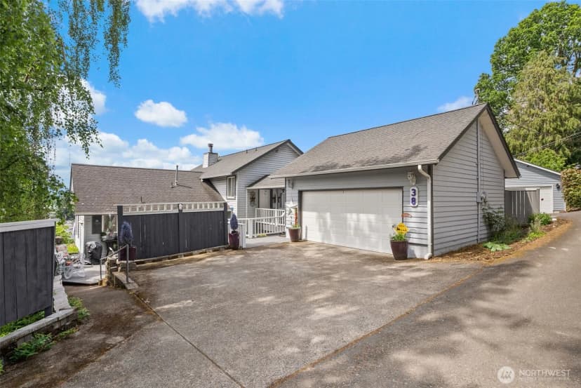 Property photo for 38 Se Washington Street, Chehalis photo 3