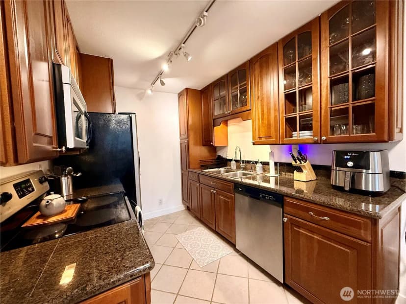 Property photo for 7901 196th Street Sw #12, Edmonds photo 13