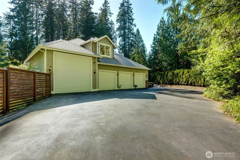 Property photo for 19930 170th Avenue Ne, Woodinville photo 38