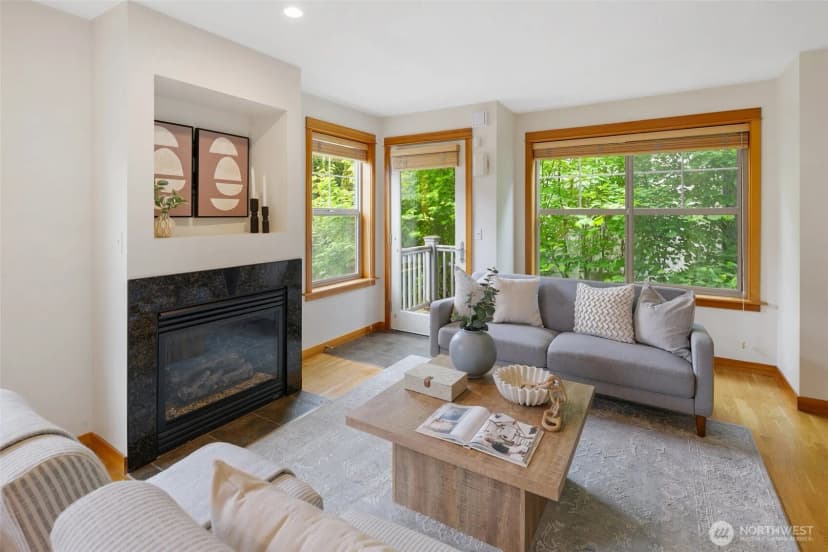 Property photo for 140 21st Avenue E #b, Seattle
