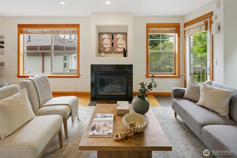 Property photo for 140 21st Avenue E #b, Seattle photo 12
