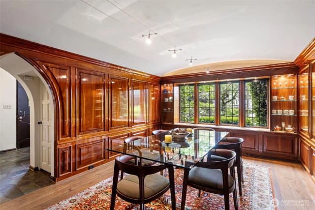Property photo for 720 Belmont Avenue E #6, Seattle