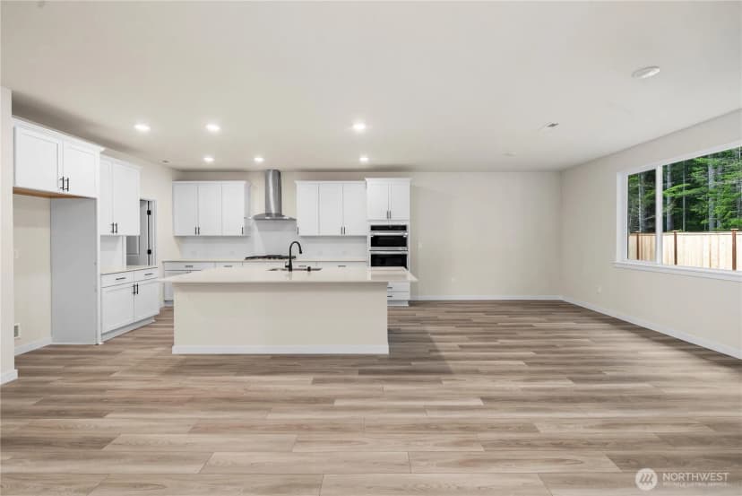 Property photo for 13918 208th Avenue E, Bonney Lake photo 5