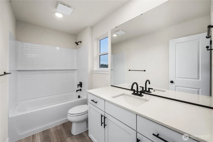 Property photo for 13918 208th Avenue E, Bonney Lake photo 20