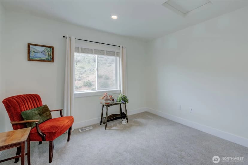 Property photo for 9975 Saska Way, Entiat photo 17