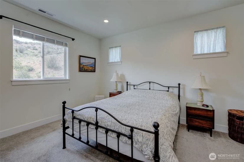 Property photo for 9975 Saska Way, Entiat photo 11