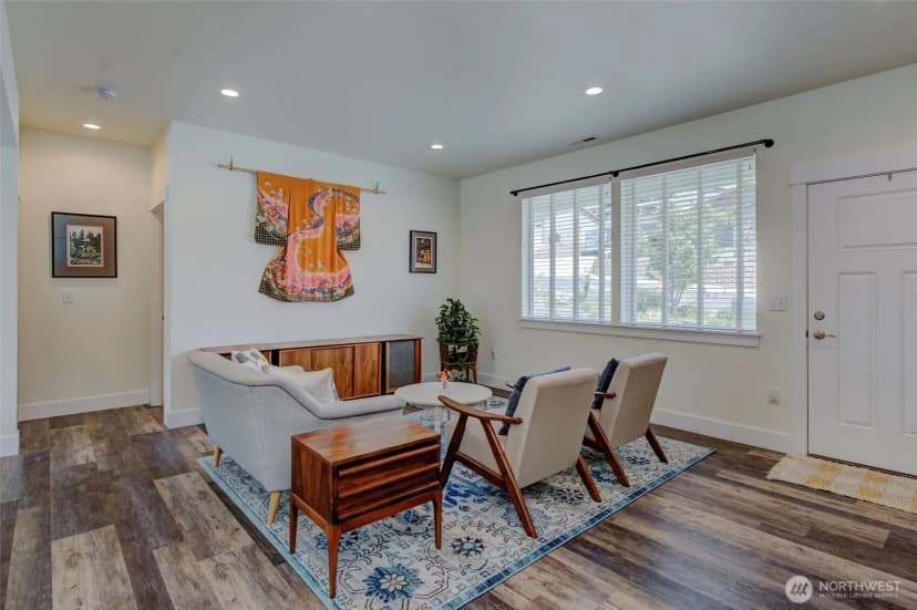 Property photo for 9975 Saska Way, Entiat photo 6
