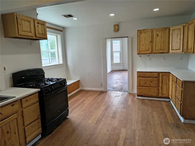 Property photo for 423 E Spruce Street, Montesano photo 17