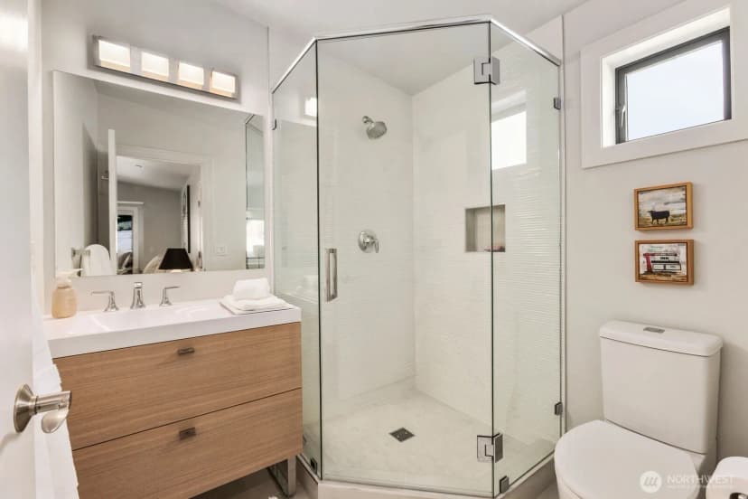 Property photo for 7926 Goodman Drive Nw, Gig Harbor photo 28