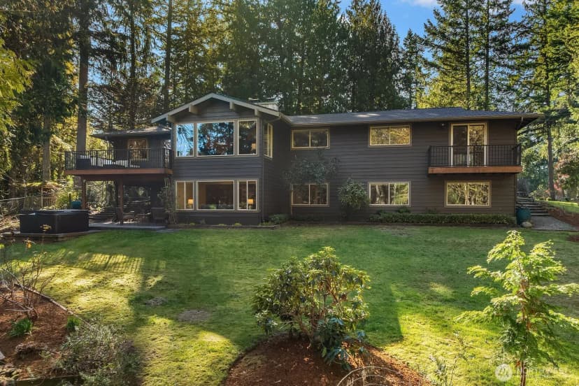 Property photo for 2836 241st Avenue Se, Sammamish photo 37
