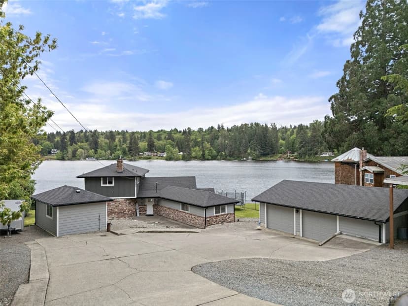 Property photo for 33915 Tanwax Court E, Eatonville