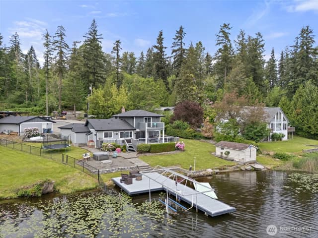 Property photo for 33915 Tanwax Court E, Eatonville photo 3