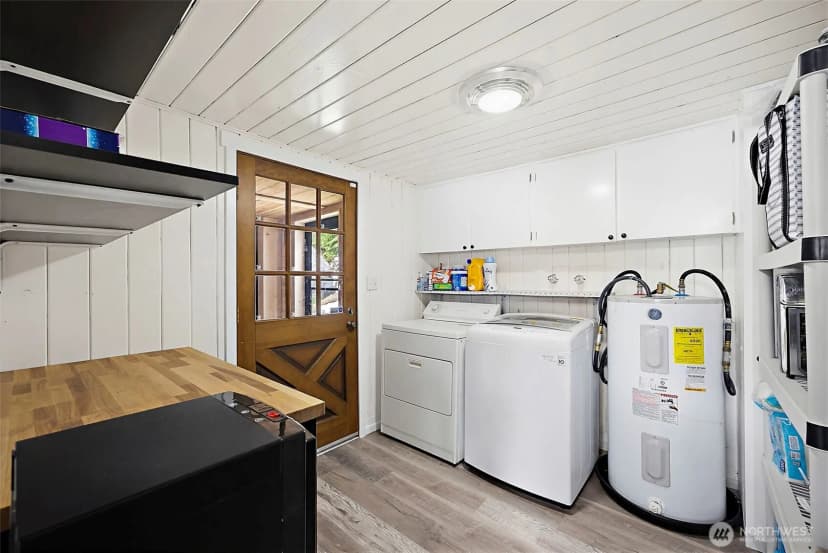 Property photo for 33915 Tanwax Court E, Eatonville photo 31