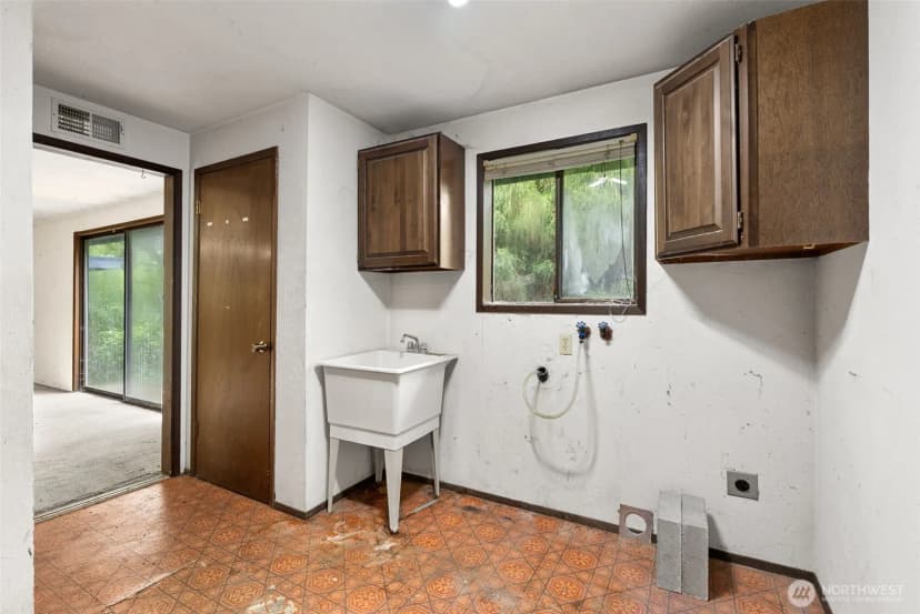 Property photo for 626 Ostman Road, Raymond photo 17