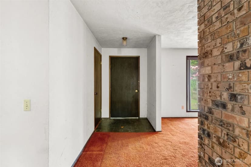 Property photo for 626 Ostman Road, Raymond photo 3