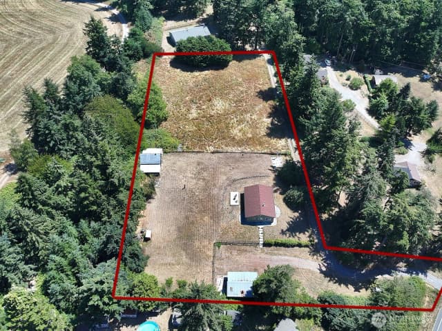 Property photo for 207 Fort Casey Road, Coupeville photo 2