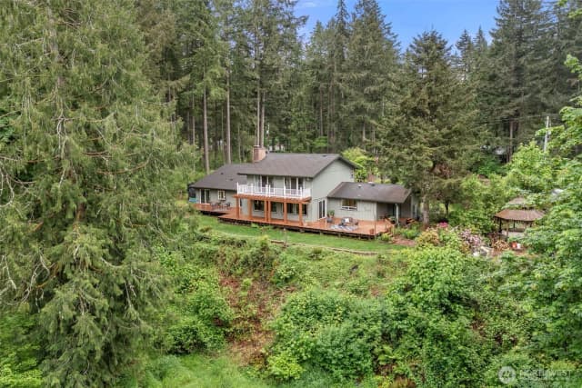 Property photo for 11008 Cowlitz Drive Se, Olympia