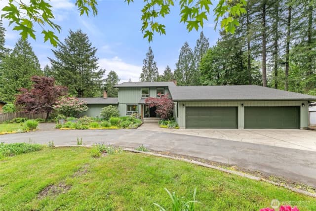 Property photo for 11008 Cowlitz Drive Se, Olympia photo 2