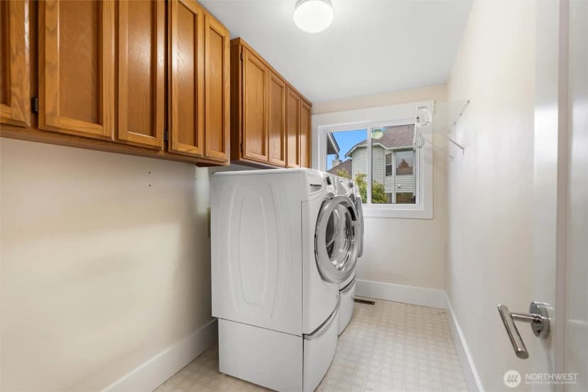 Property photo for 4613 Ne 19th Street, Renton photo 17