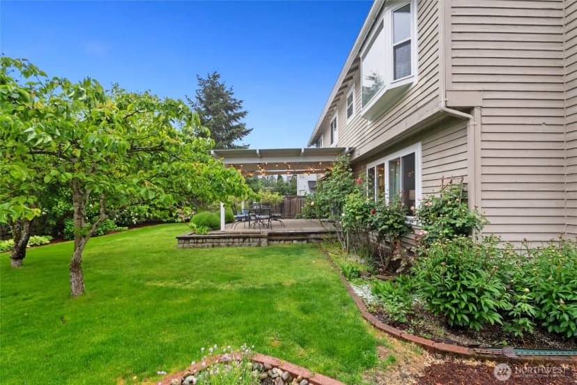 Property photo for 4613 Ne 19th Street, Renton photo 32