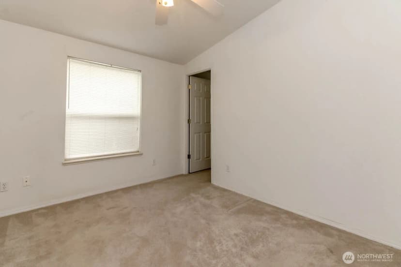 Property photo for 24058 222nd Avenue Se #20, Maple Valley photo 14