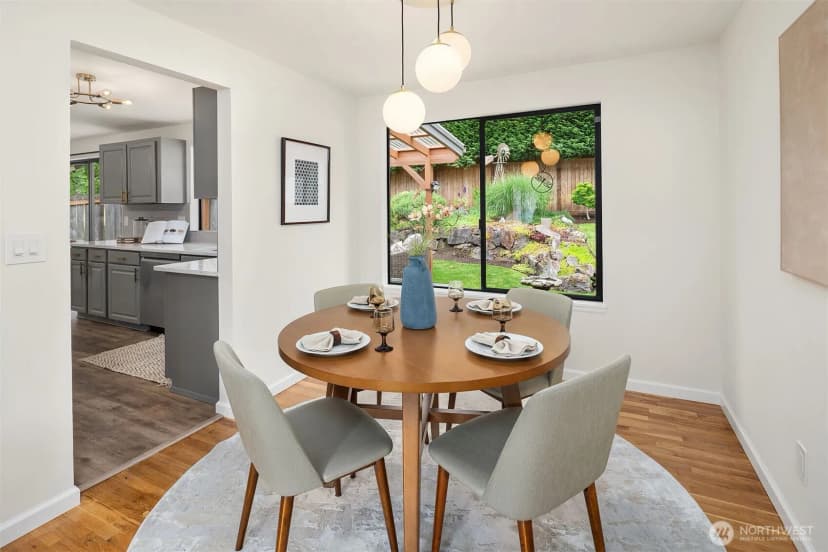 Property photo for 40 151st Place Ne, Bellevue photo 16