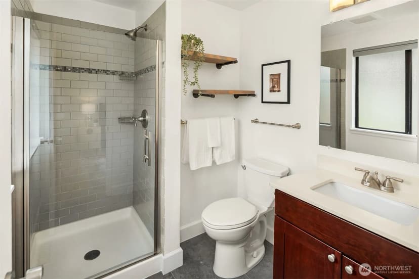 Property photo for 40 151st Place Ne, Bellevue photo 20