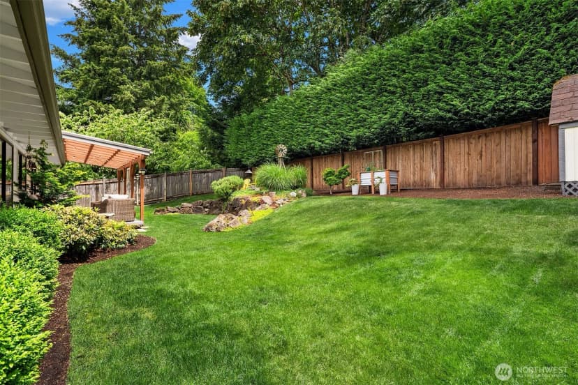 Property photo for 40 151st Place Ne, Bellevue photo 26