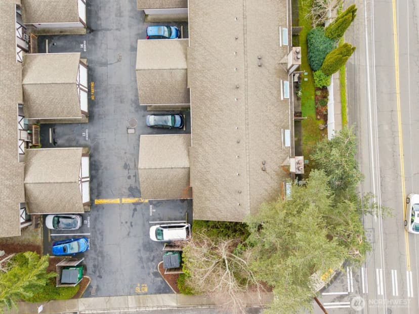Property photo for 323 Sw 112th Street #102, Seattle photo 27