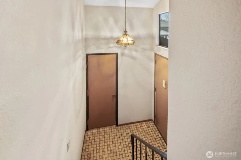 Property photo for 323 Sw 112th Street #102, Seattle photo 14