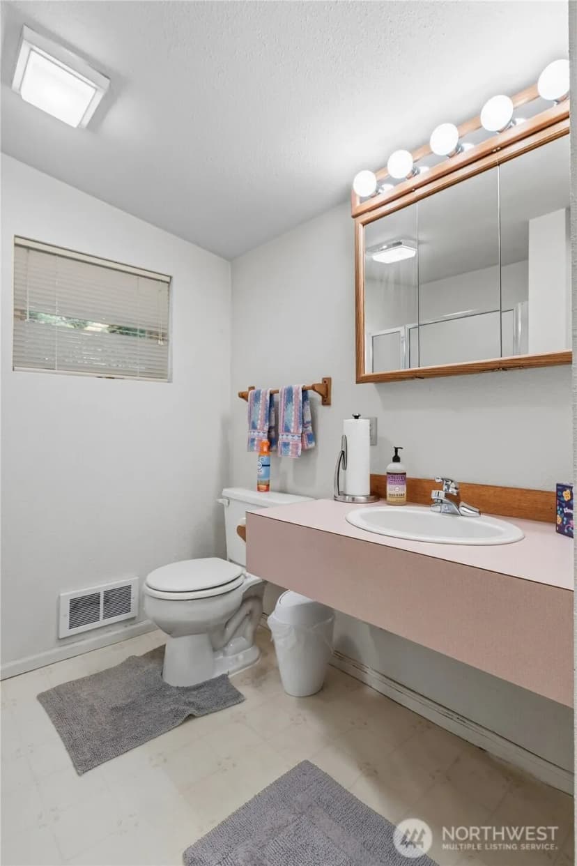 Property photo for 3650 E Badger Road, Everson photo 34