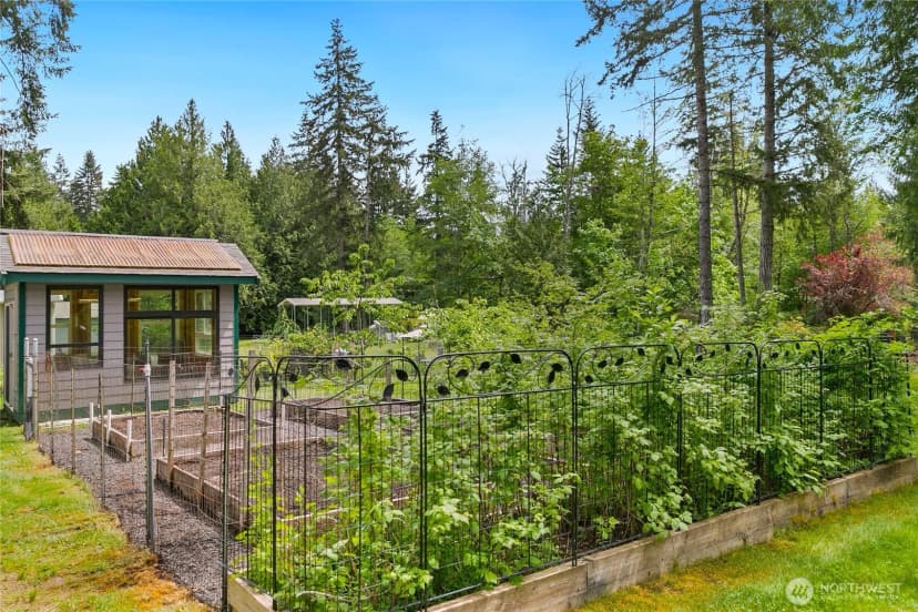 Property photo for 876 Sw Miller Road, Port Orchard photo 33