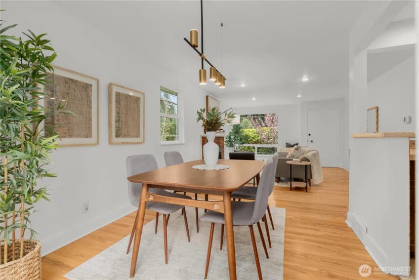 Property photo for 11007 Alton Avenue Ne, Seattle photo 10