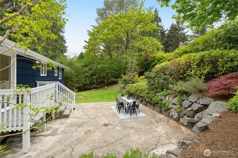Property photo for 11007 Alton Avenue Ne, Seattle photo 24