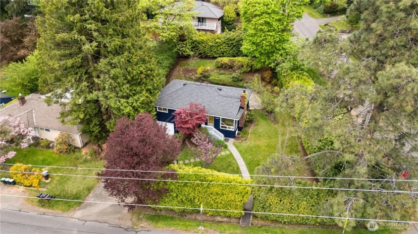 Property photo for 11007 Alton Avenue Ne, Seattle photo 29