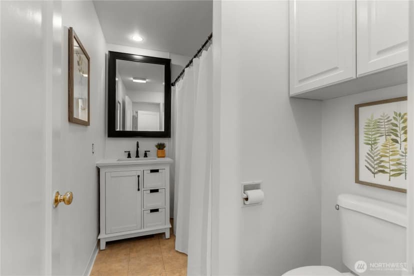 Property photo for 11007 Alton Avenue Ne, Seattle photo 14