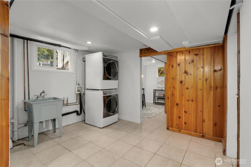 Property photo for 11007 Alton Avenue Ne, Seattle photo 20