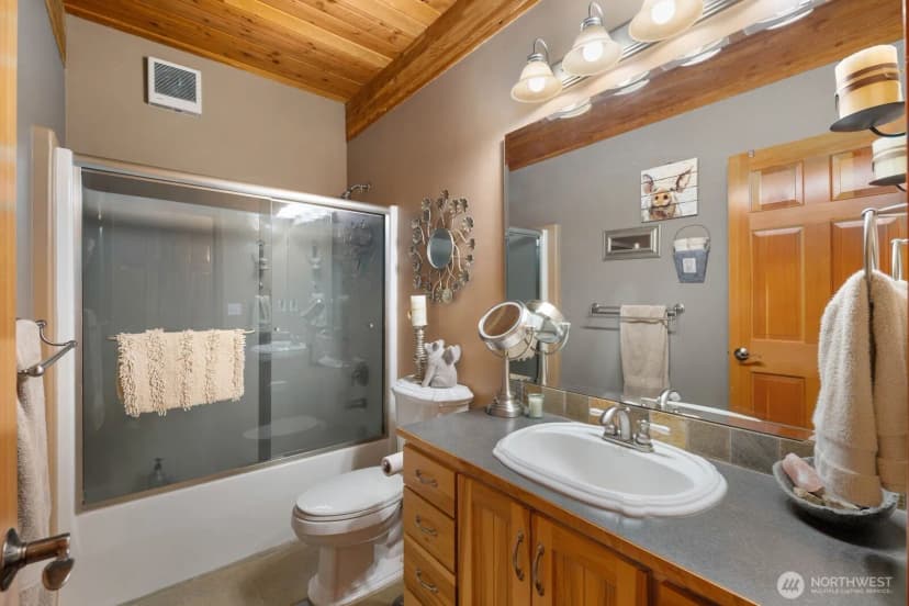 Property photo for 42813 Rivers Edge Court, Concrete photo 17