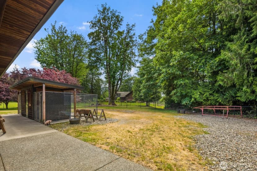 Property photo for 42813 Rivers Edge Court, Concrete photo 27