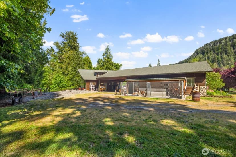 Property photo for 42813 Rivers Edge Court, Concrete photo 30