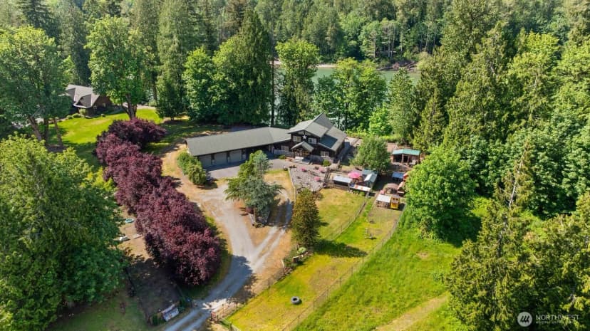Property photo for 42813 Rivers Edge Court, Concrete photo 4