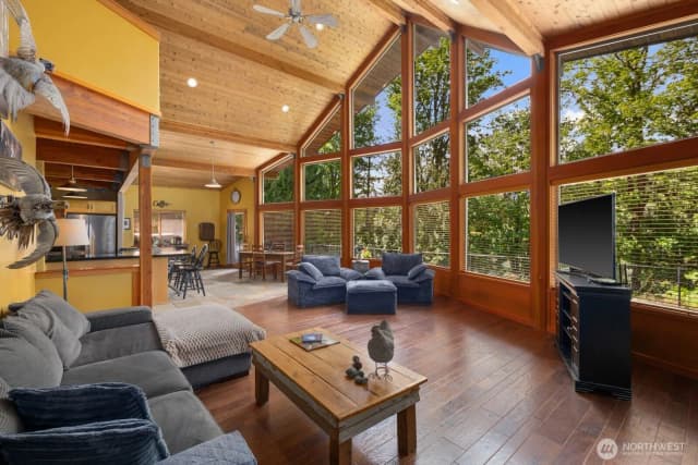 Property photo for 42813 Rivers Edge Court, Concrete