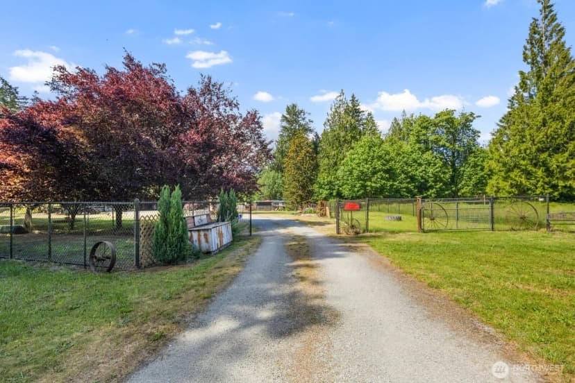Property photo for 42813 Rivers Edge Court, Concrete photo 24