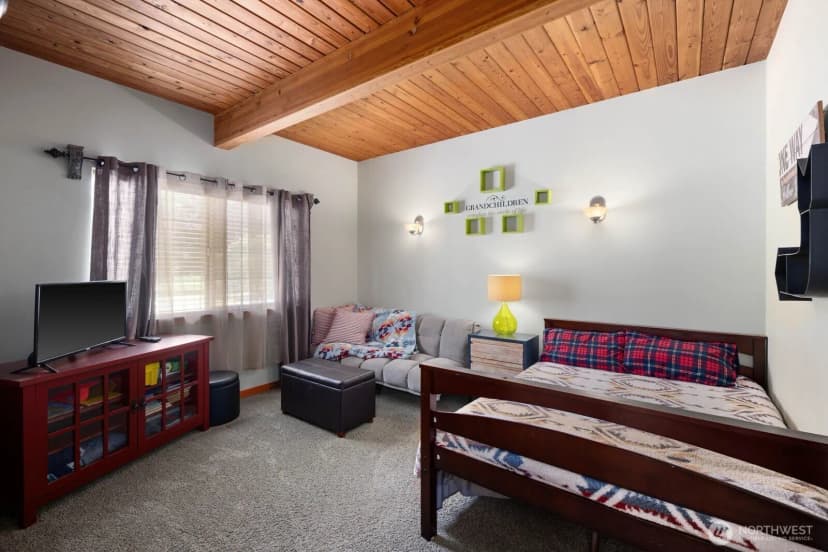 Property photo for 42813 Rivers Edge Court, Concrete photo 18