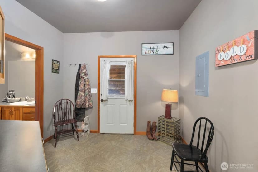 Property photo for 42813 Rivers Edge Court, Concrete photo 19