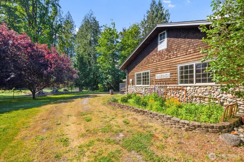 Property photo for 42813 Rivers Edge Court, Concrete photo 29
