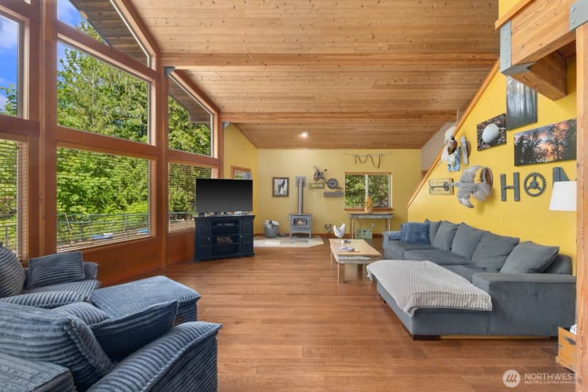 Property photo for 42813 Rivers Edge Court, Concrete photo 8