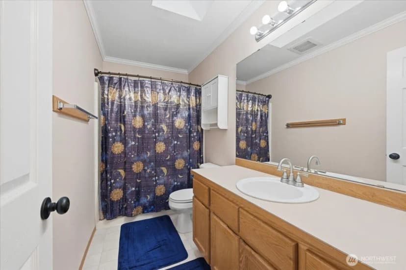 Property photo for 910 135th Street Sw, Everett photo 28