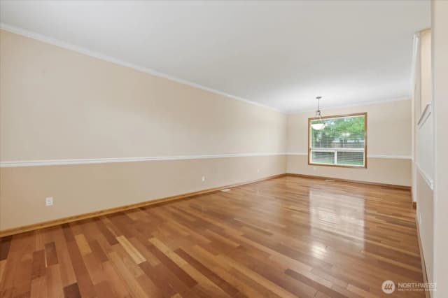 Property photo for 910 135th Street Sw, Everett photo 4